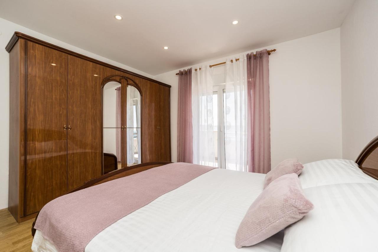 Apartmani Tomeri Starigrad Paklenica Dış mekan fotoğraf
