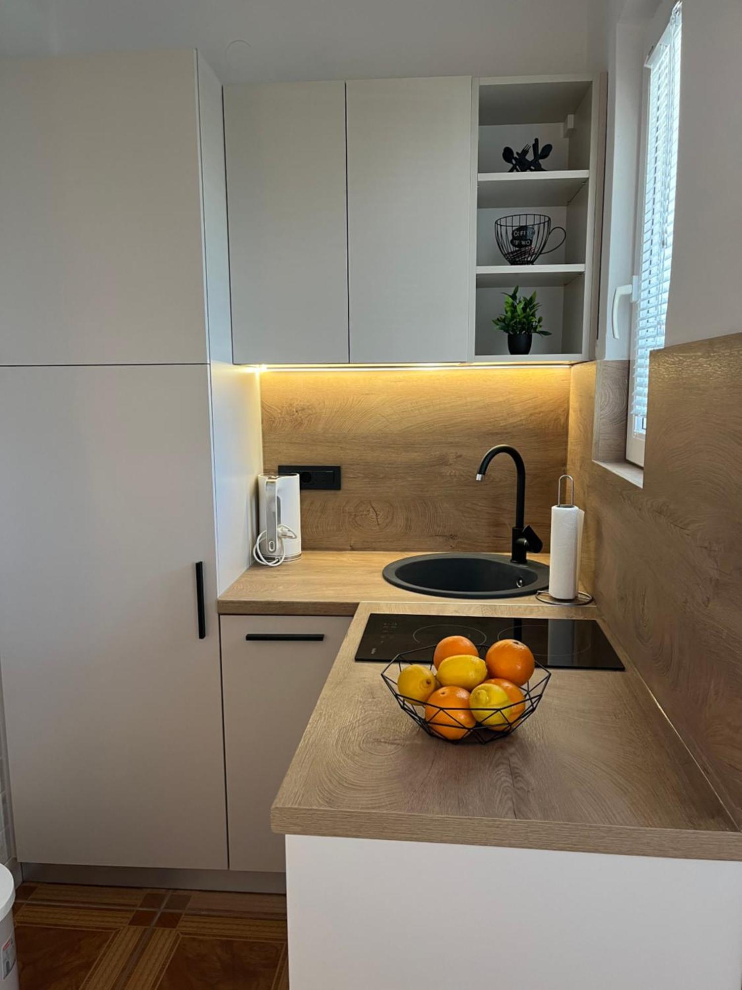 Apartmani Tomeri Starigrad Paklenica Dış mekan fotoğraf